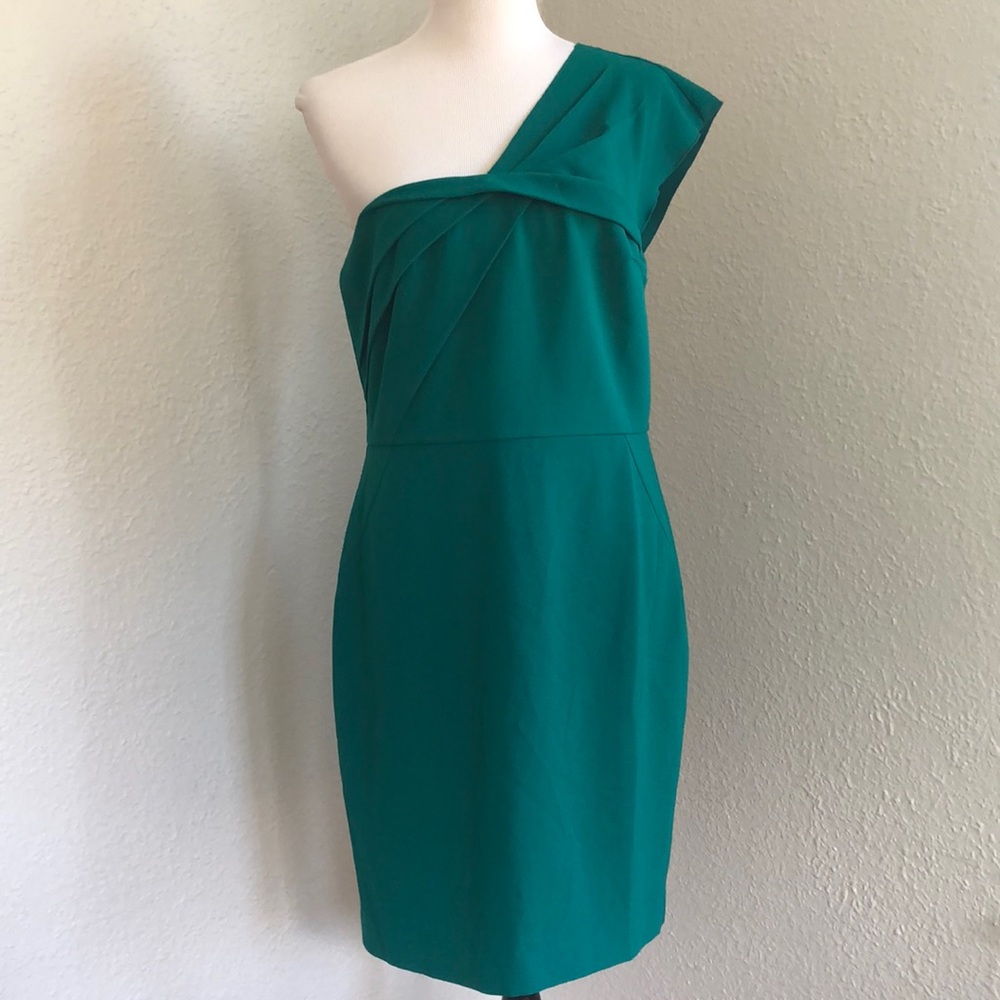 Ann Taylor green shoulder dress